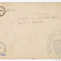 Pohřební průvod A. Dvořáka - skupina studentů v historických stejnokrojích s praporem